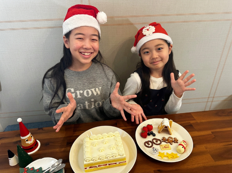 <代官山Chez Liu>实际上做的小孩能享受的自助大型花蛋糕！